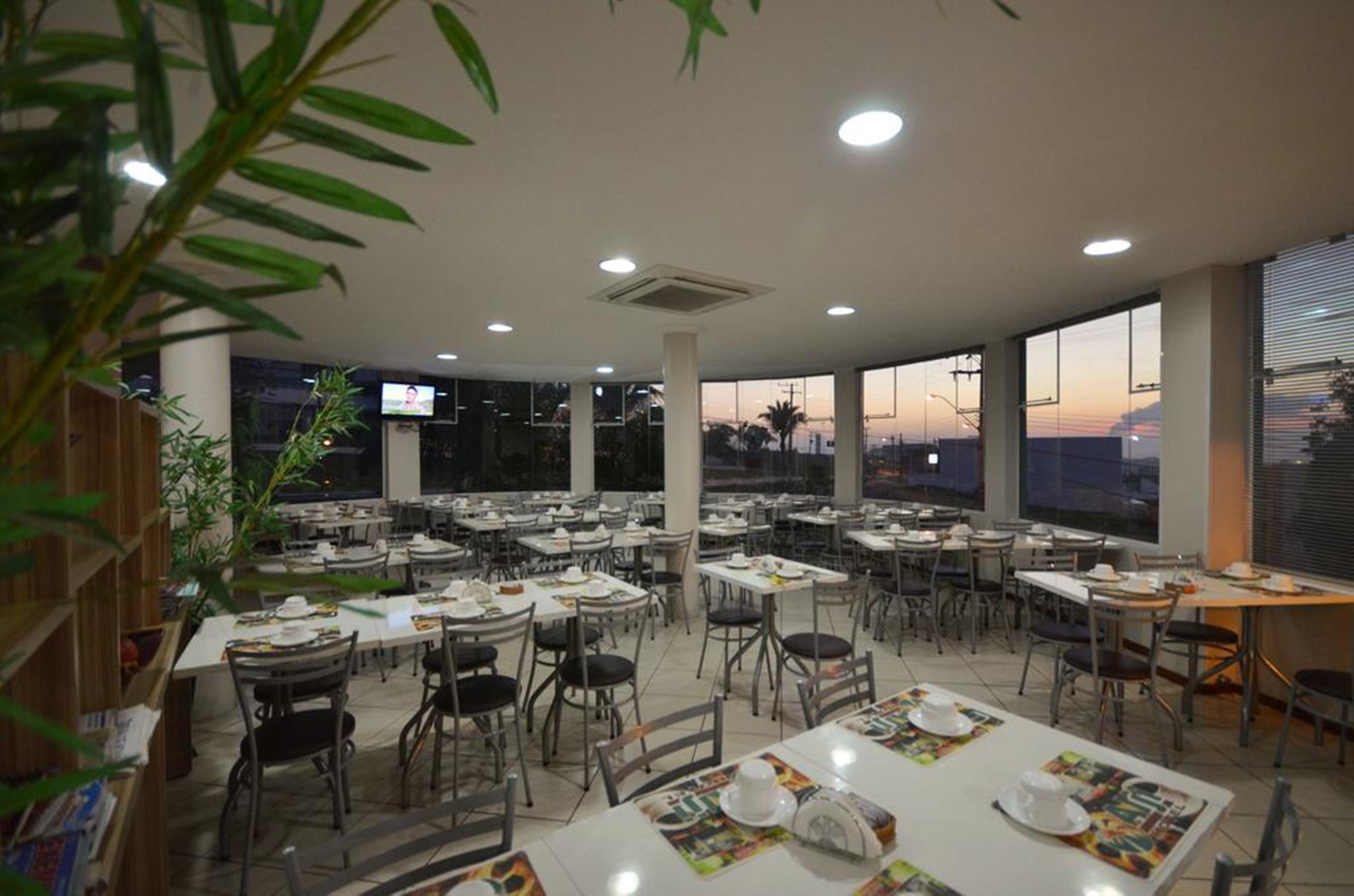 אינדאיטובה Hotel Alji מראה חיצוני תמונה