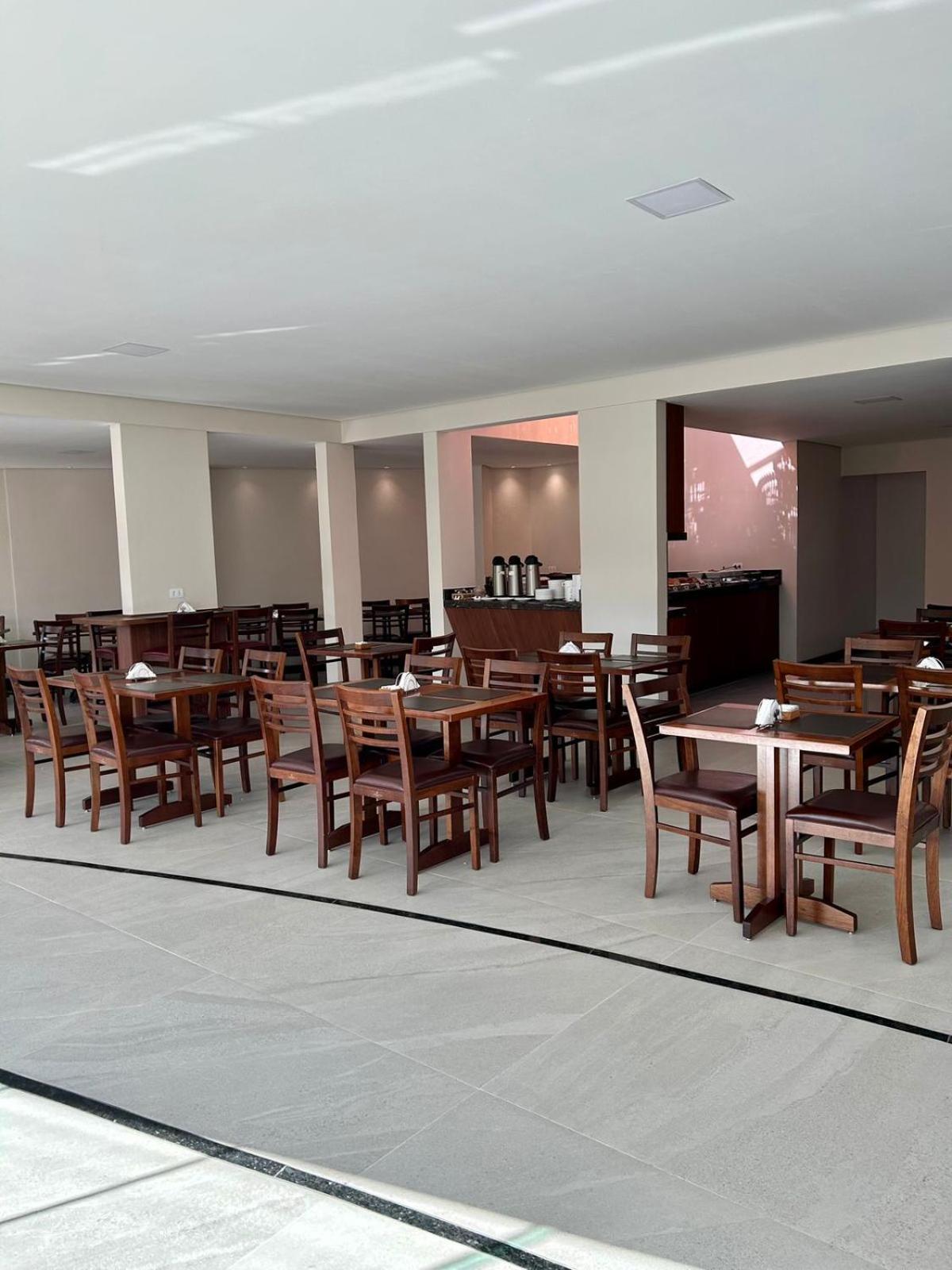 אינדאיטובה Hotel Alji מראה חיצוני תמונה